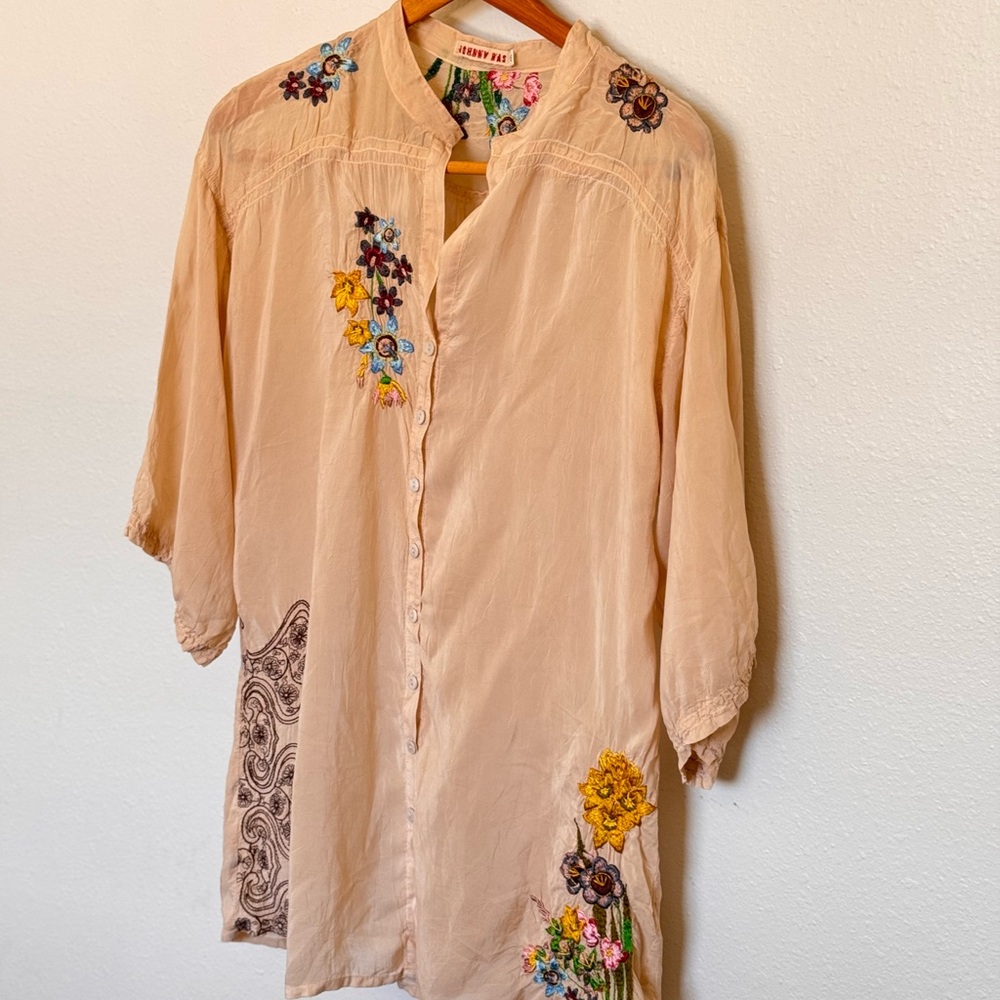 Johnny Was Floral Embroidered Beige Tunic